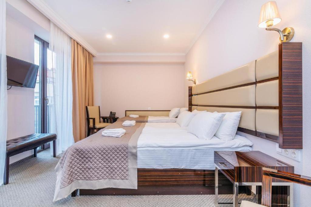 Hotel Genio Tbilisi Exterior foto